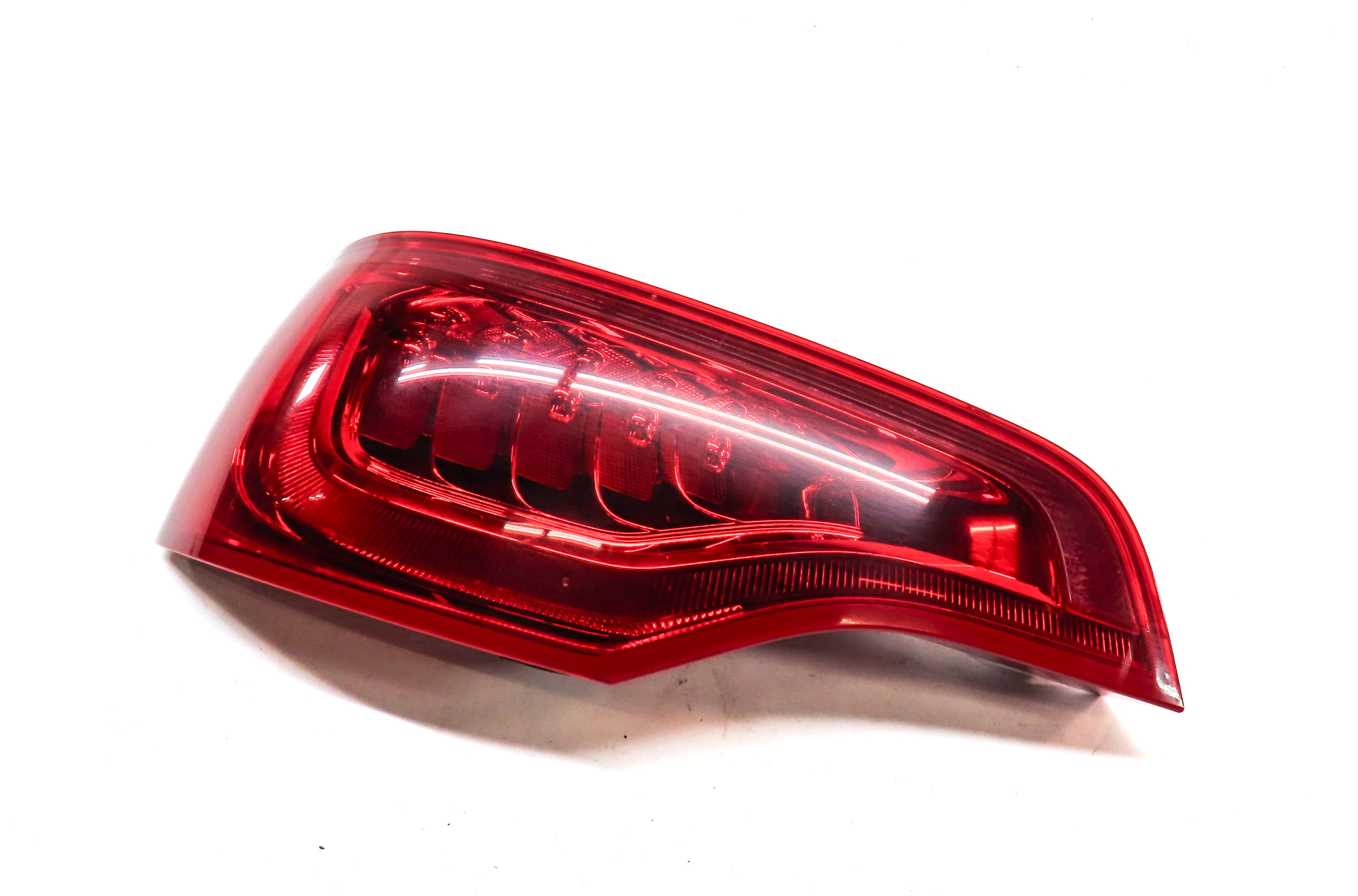 2010-2015 AUDI Q7 (4L) REAR LEFT DRIVER TAILLIGHT BRAKE LIGHT LAMP (LED) — exact item pictured